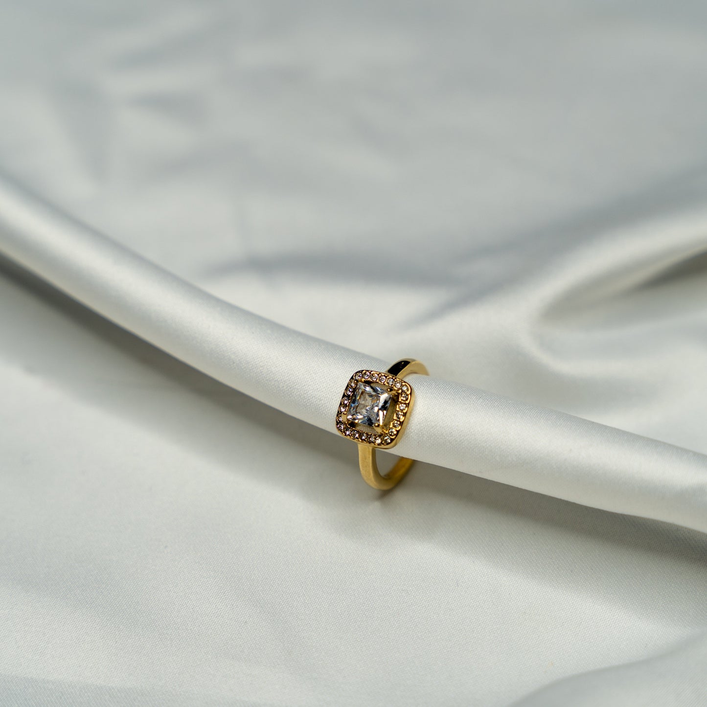 Bague ICE