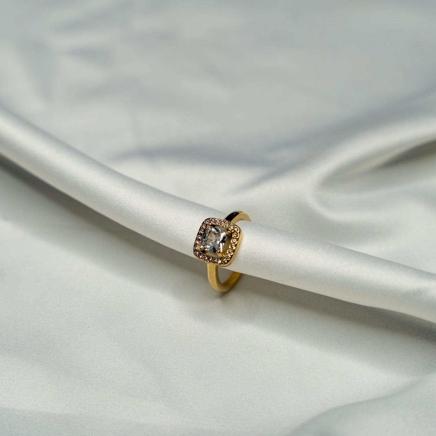 Bague ICE