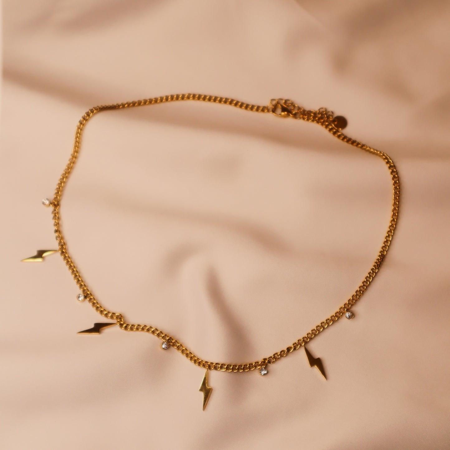 Collier Storm