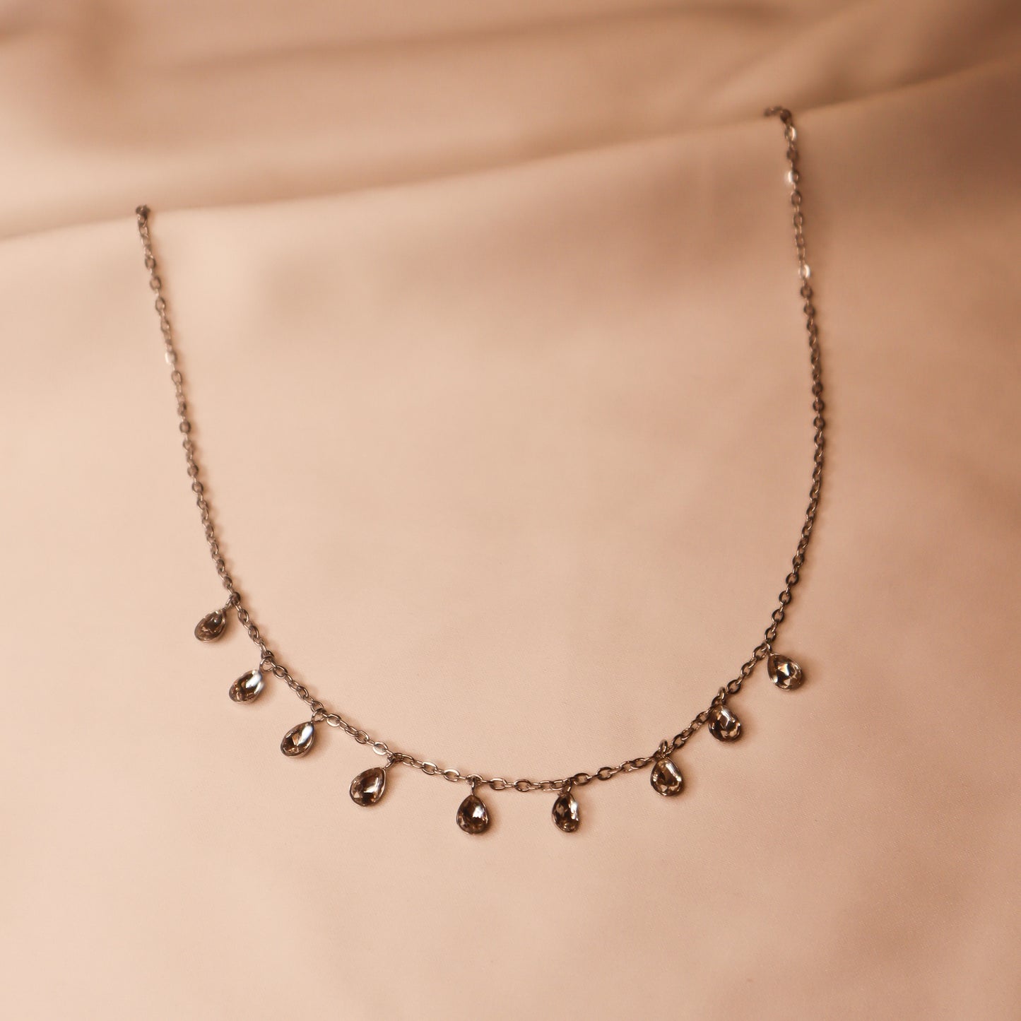Collier Bruine