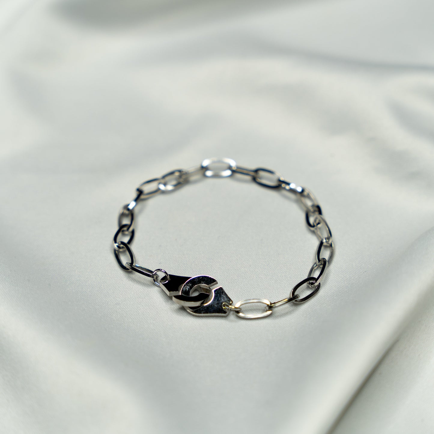 Bracelet HANDCUFF